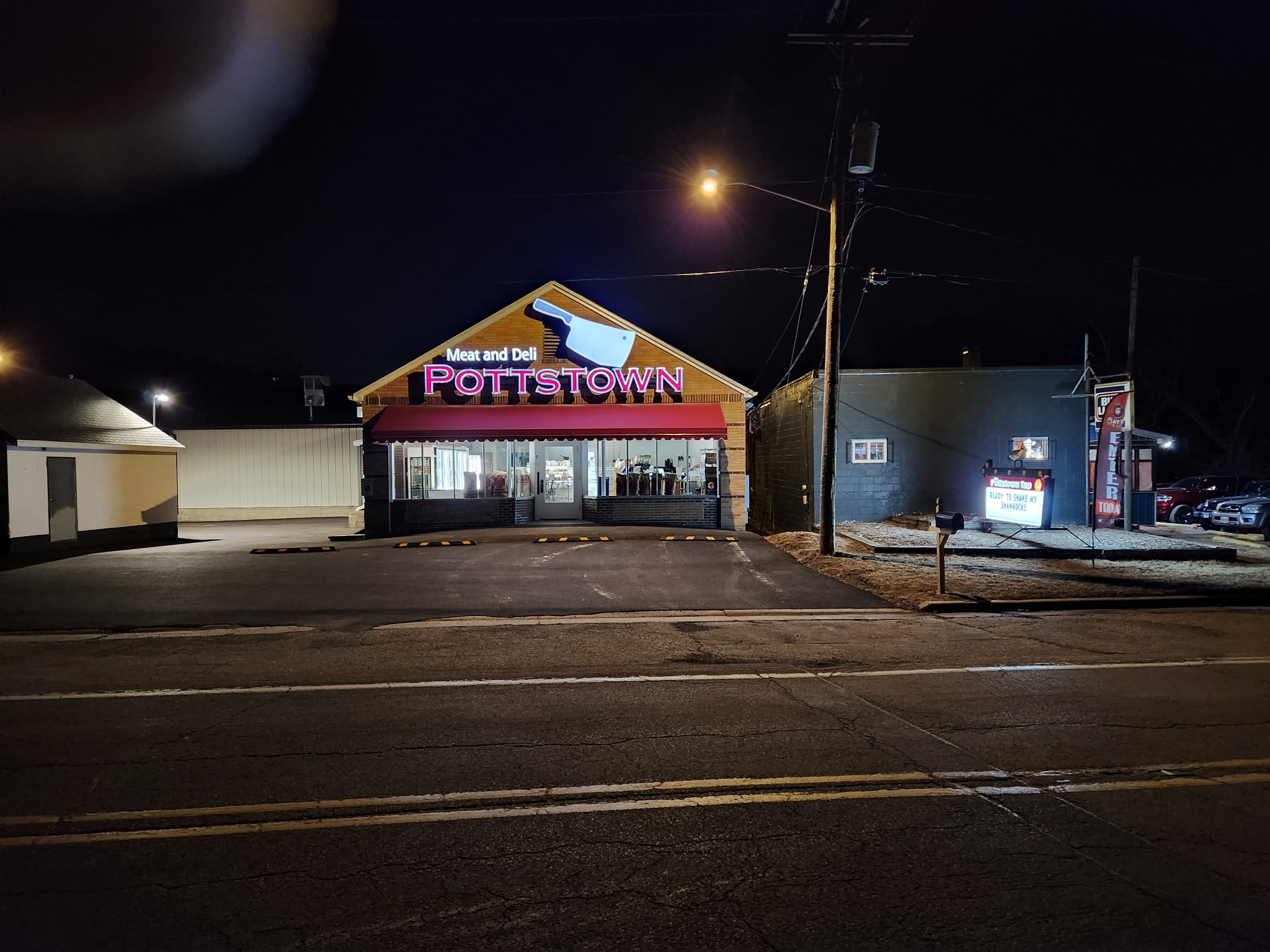 image of sign installation Illinois
