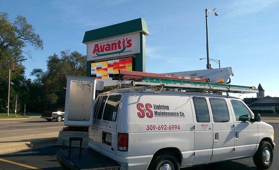 image of sign repair Peoria IL